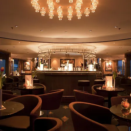 Hotel Crossgates Hotelship 4 Star - Osthafen - Frankfurt Frankfurt am Main