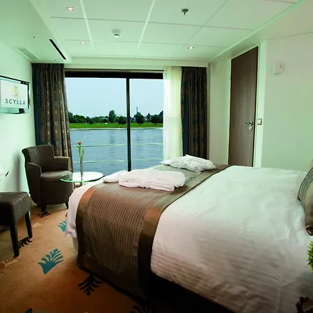 Hotel Crossgates Hotelship 4 Star - Osthafen - Frankfurt *